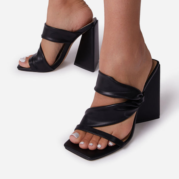 Black_1_8a27fc74-ec54-4dc8-94b8-b82cc0550d92_grande