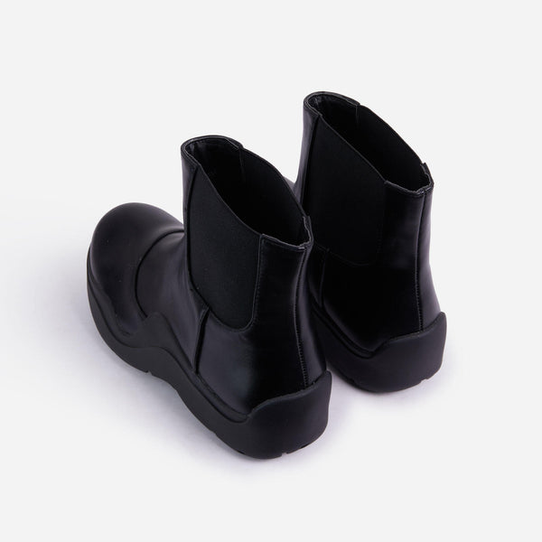 Black_2_2191360d-b136-48b9-906b-6c40a8aade29_grande