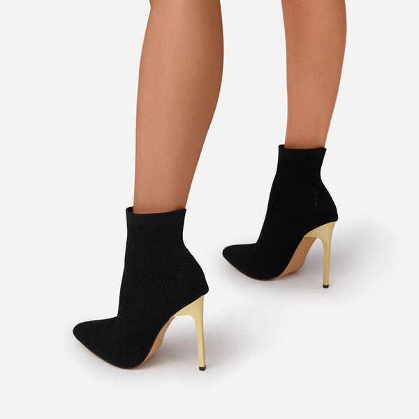 Black_2_80ec47ba-55a7-49e0-98ae-661a7055cb73_grande
