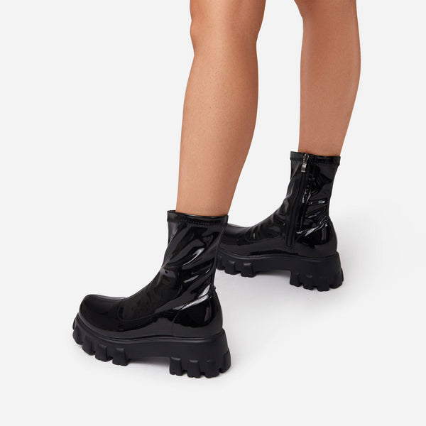 Black_2_82bc030e-ce0b-401f-b57b-79b9fd6f3db2_grande
