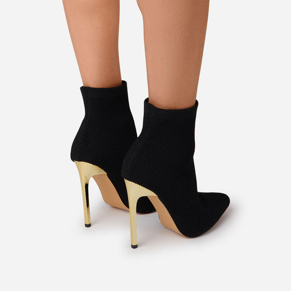 Black_3_d7f001b6-8539-43c7-b16e-a26d9a4dd35b_grande