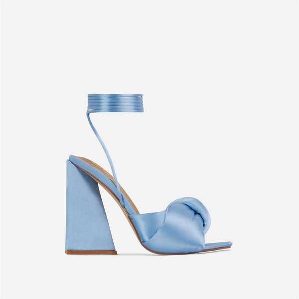 Blue_0_8929a921-7ad0-4d5b-be61-a98de7e52f6d_grande