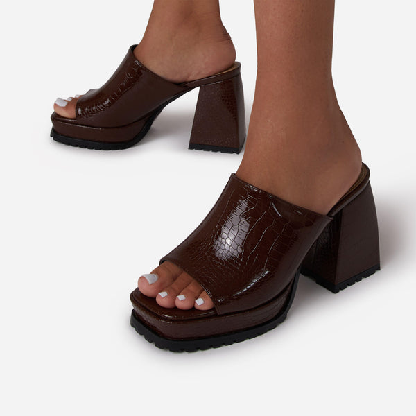 Brown_1_6977d093-def5-41db-b81f-aa5cd021d11f_grande