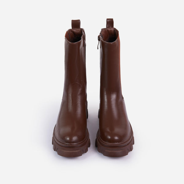 Brown_3_ee02b75c-8649-4ff7-bf48-0cf57475c048_grande