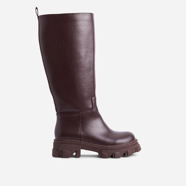 Brown_4_a8aec5d4-7197-4140-bfd2-b0cc7c4440c1_grande