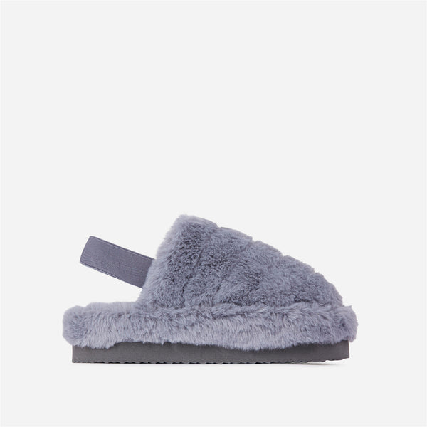 Grey_0_b98c0958-4335-471d-8072-dbb4d33417ef_grande