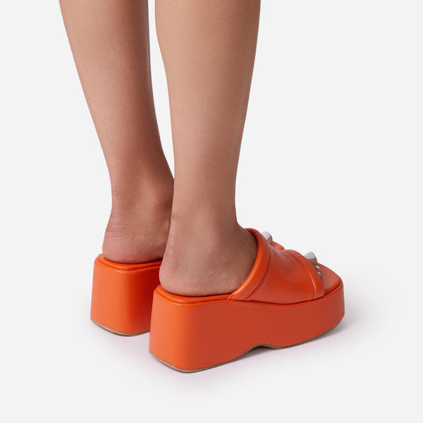 Orange_3_a9cbca36-ae52-4c3f-b2aa-be706087d84d_grande