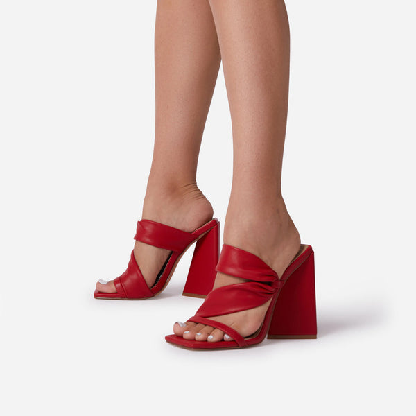 Red_0_1605cc71-ee79-4eec-8fb9-88e590332744_grande