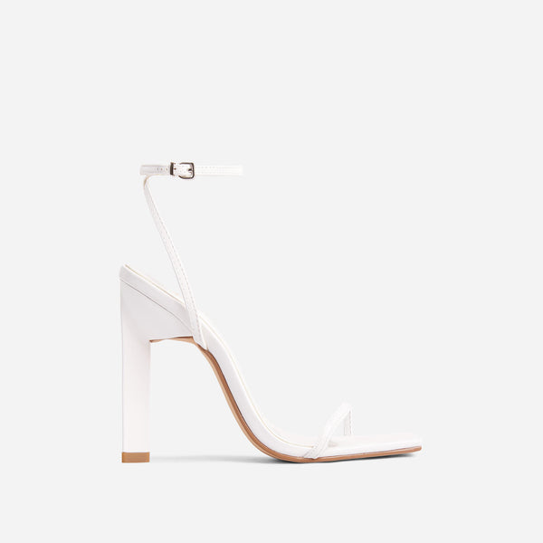 White_0_9fde8998-7f75-4bee-8f5b-ad0ae86a5372_grande