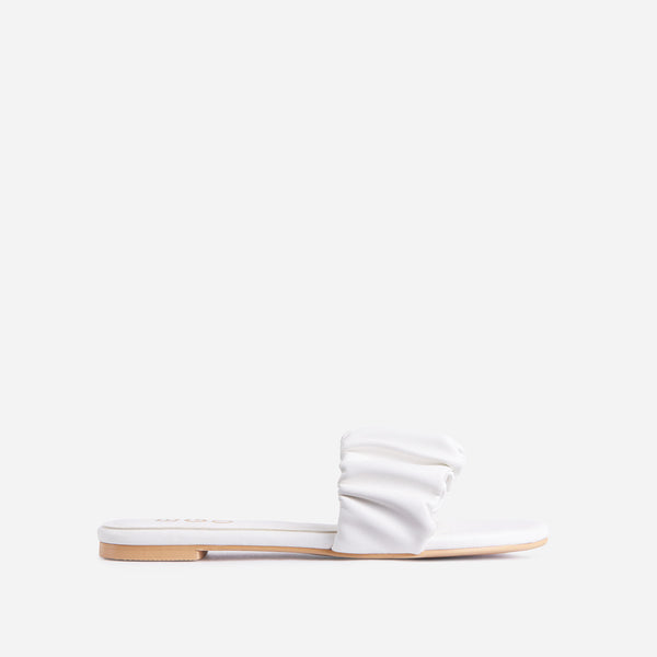 White_0_b4cce20b-bfff-4e18-94e8-a185d3832cab_grande