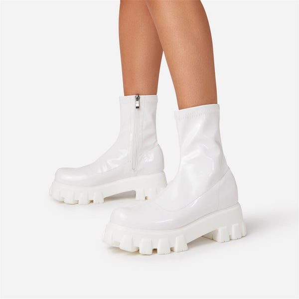 White_0_grande