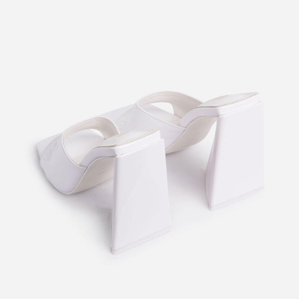 White_2_112759c5-e3e8-4ae2-8b7c-6a08380e8493_grande