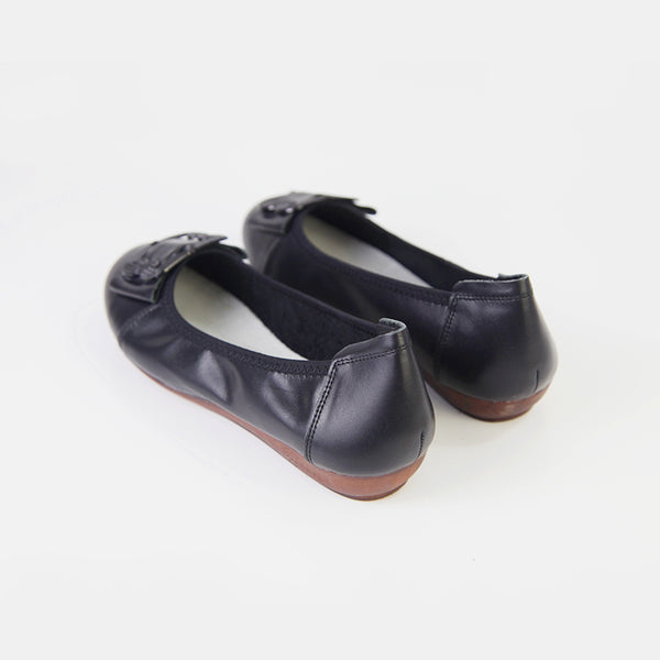 black_4_1e03c944-c910-4c33-b7f9-103a9f130a8c_grande